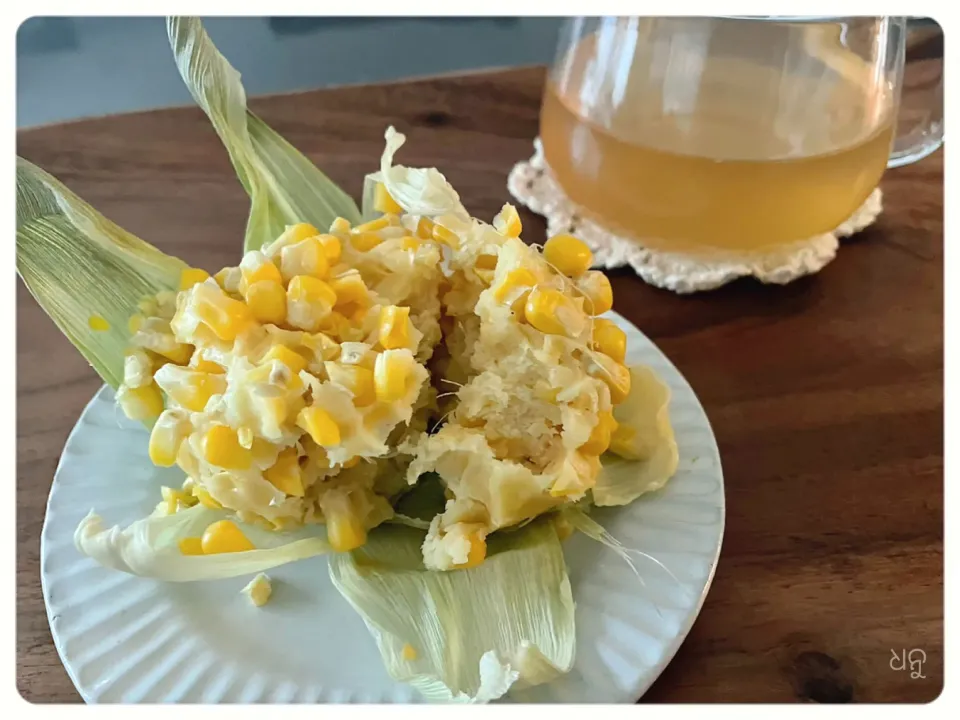 Snapdishの料理写真:そして、実食🌽😆                            るん♪さんの料理 とうもろこし蒸しパン🌽♪|yucca@さん