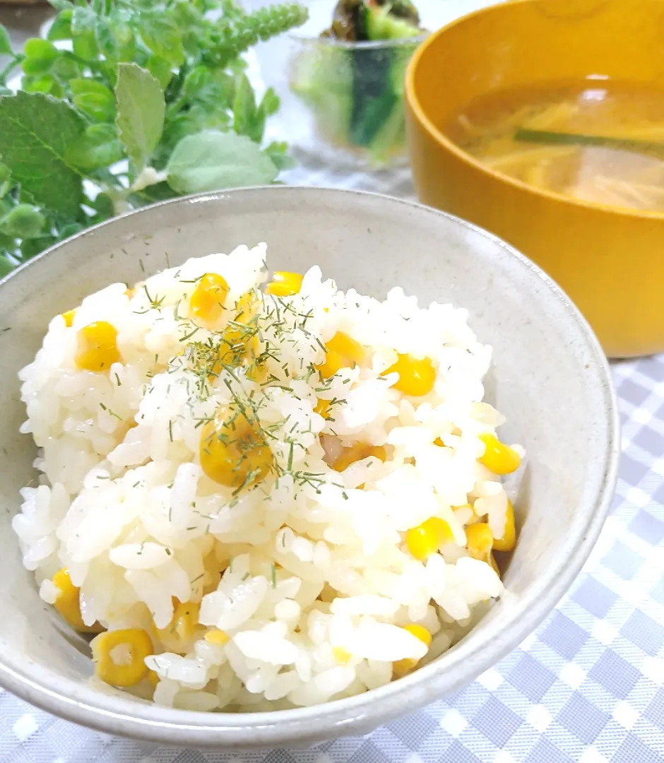 とうもろこしご飯 🌽🌽🌽|fumiさん