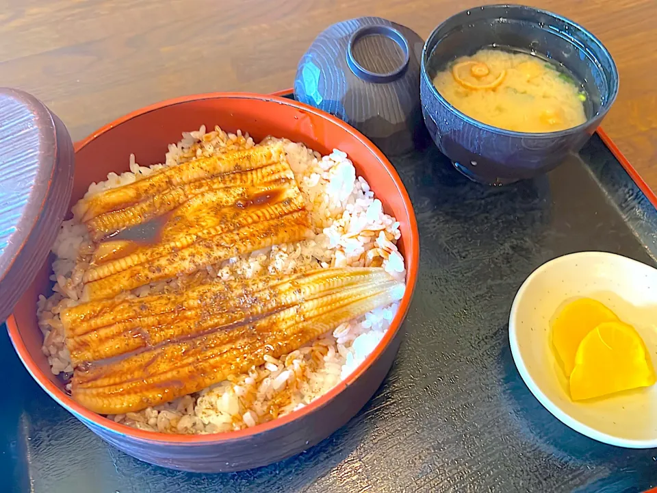 瀬戸田のアナゴ丼|たかよんさん