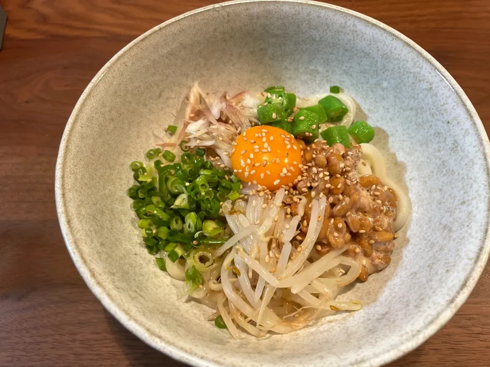 Snapdishの料理写真:夏のねばねばうどん☀️|hyocoさん