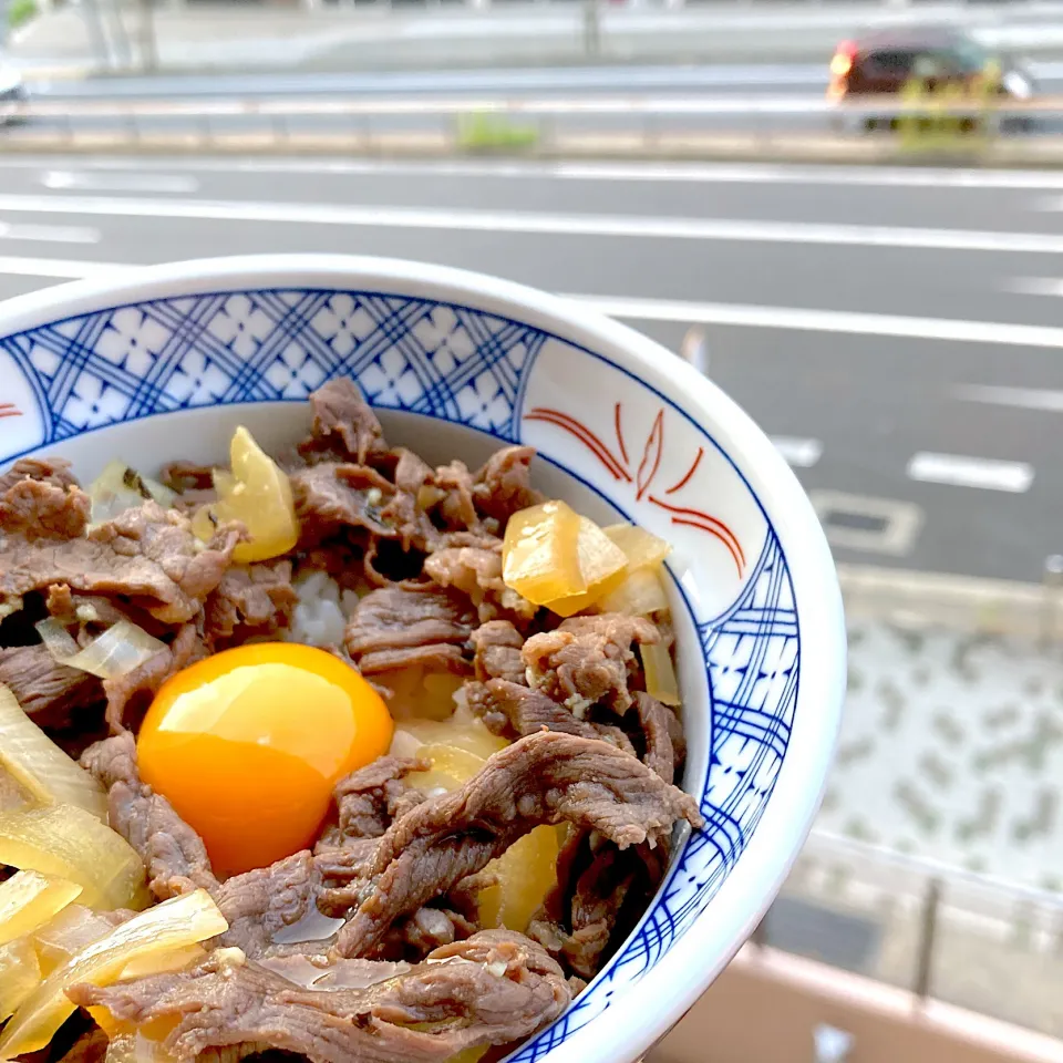 浮かぶ牛丼|Kさん