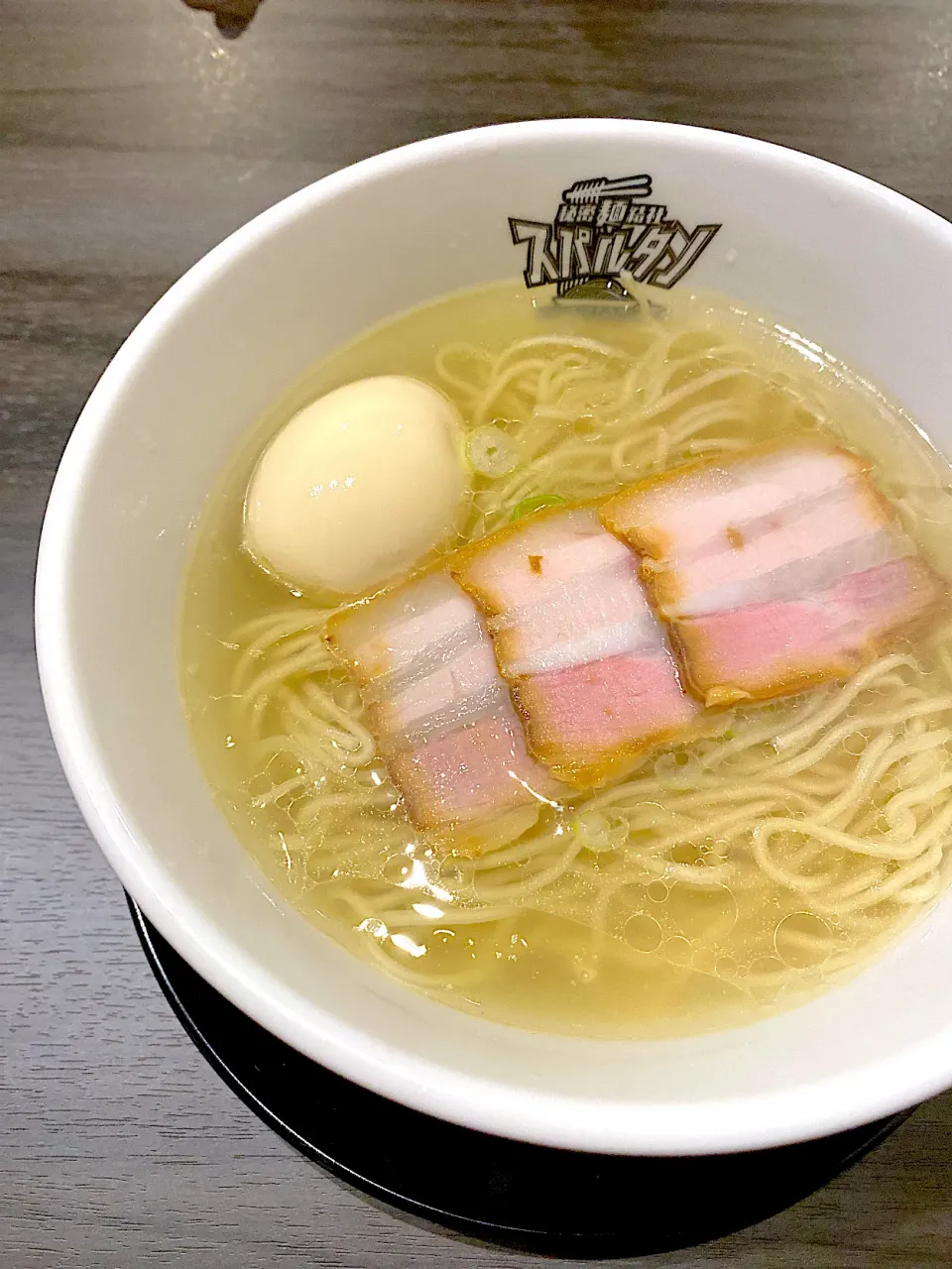 トリュフ香るクリア豚骨らぁ麺|髙野泰朋さん