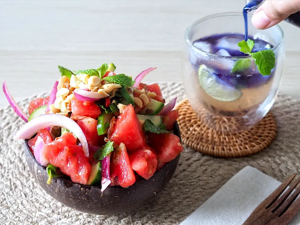 Watermelon salad & butterflypea soda|Misstyさん