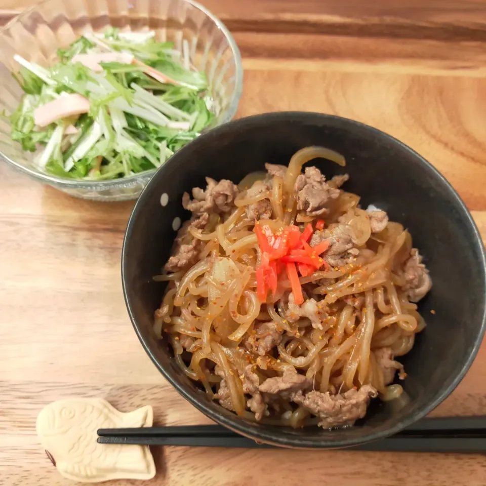 しらたき入り牛丼
水菜とハムのイタリアンサラダ|うりさん