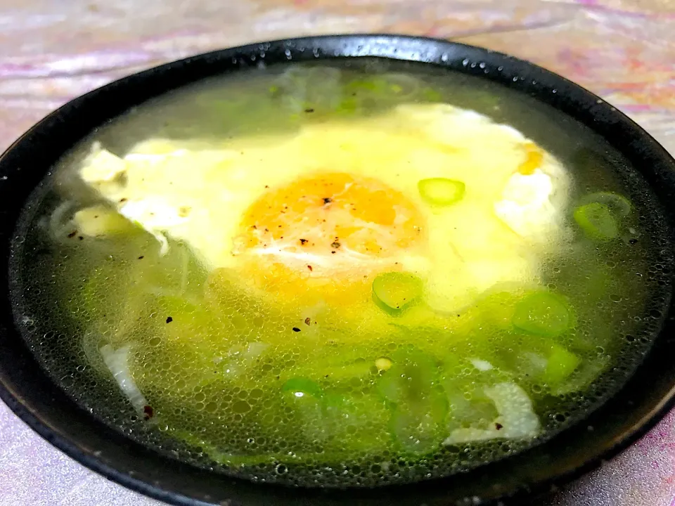 台湾料理 目玉焼きスープ|イシュタール石井さん