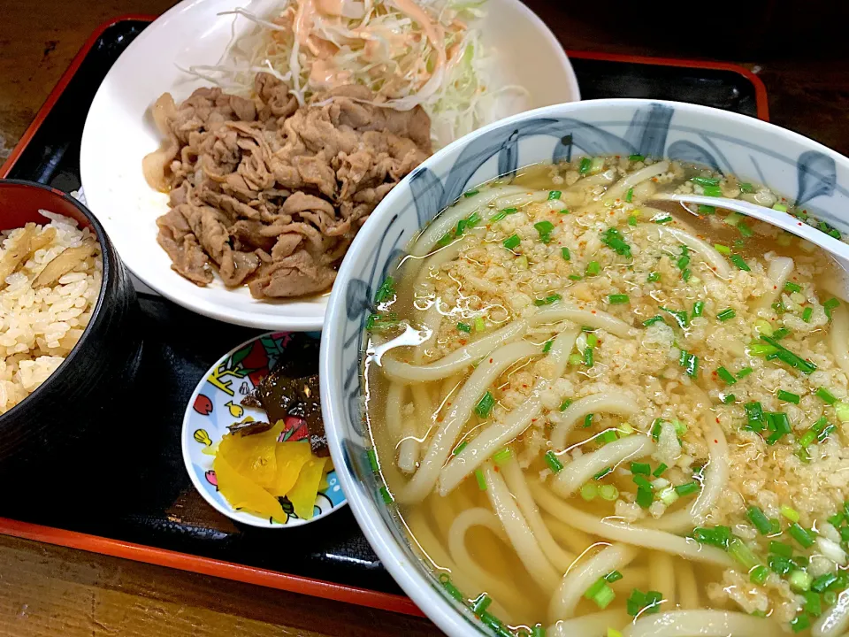 スタミナ定食|ぶりっとさん