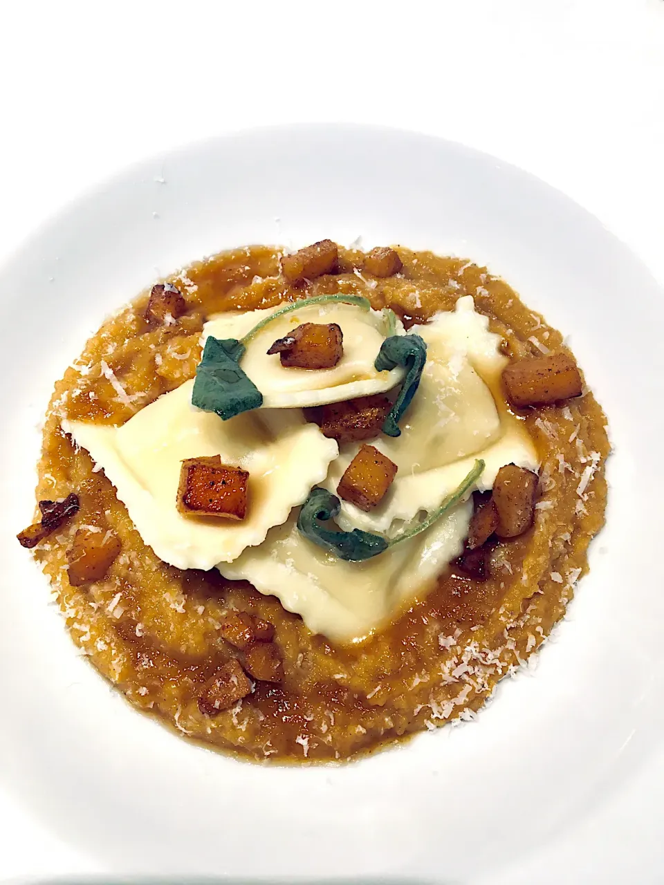 Pumpkin puree with ravioli|Luca Zammitさん