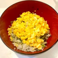 Snapdishの料理写真:簡単！菜飯をごま油醤油でどうぞ|HiroSさん