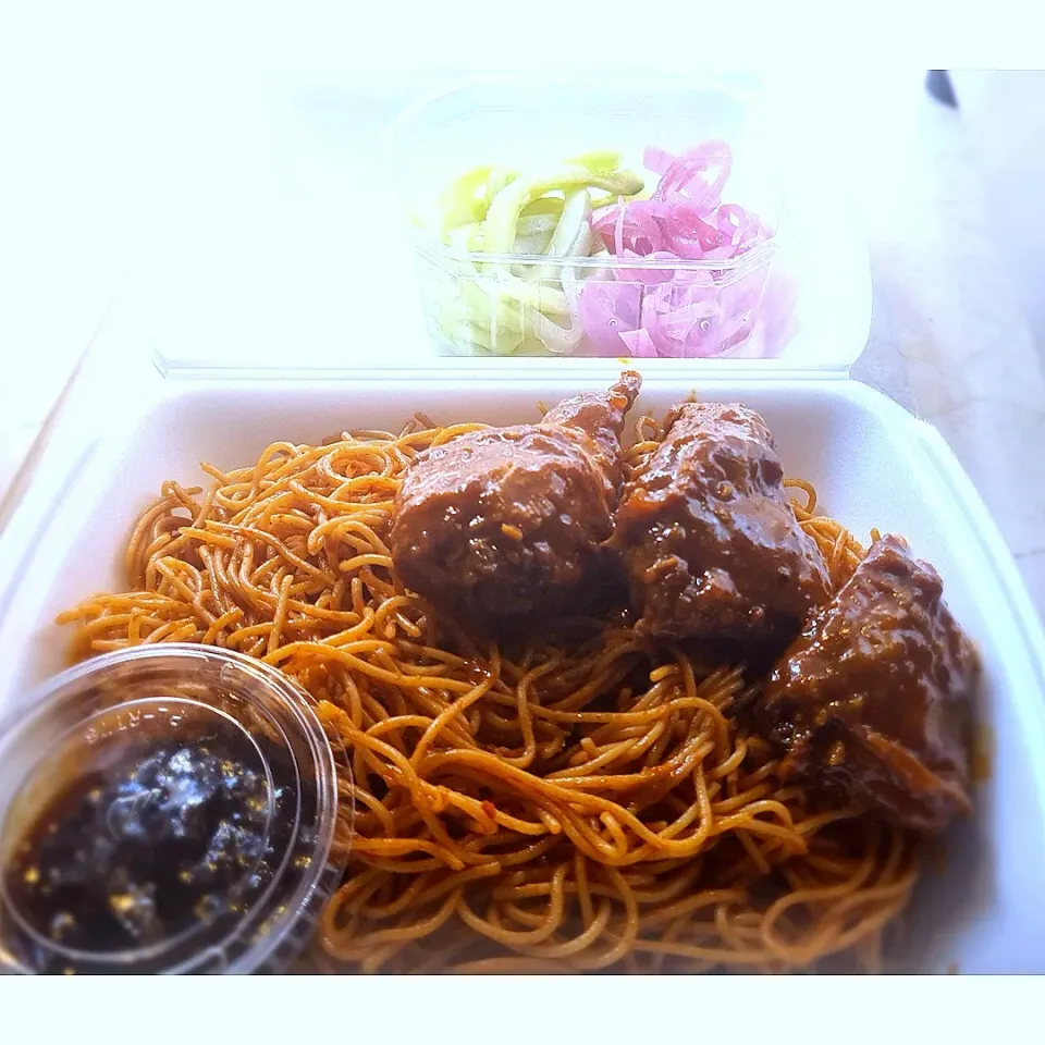 Snapdishの料理写真:Surinamese bami|Stef Anieさん