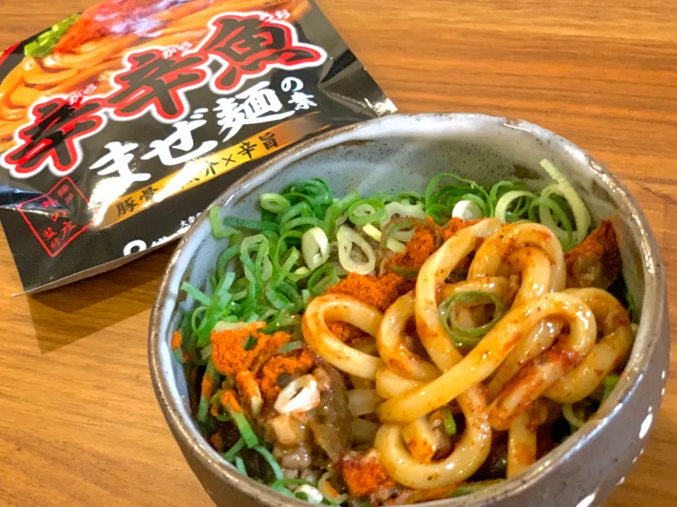 辛辛魚混ぜ麺　ナスと挽肉の辛味噌トッピング|ふくすけ食堂さん