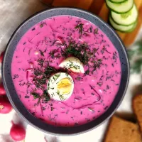 Snapdishの料理写真:cold beetroot soup|Ieva Kārkliņaさん