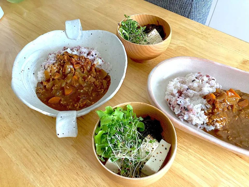 キーマカレーとお豆腐のサラダ(甘酒＆オリーブオイルでドレッシング)🤤|さくたえさん