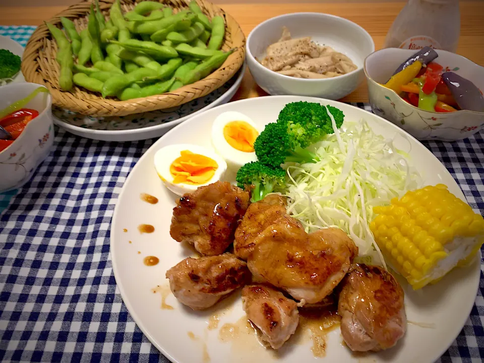 今日の男飯絆＆女飯共作は鶏もも肉の照り焼きと夏野菜の満喫🎶|ひーちゃんさん