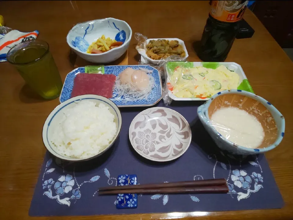 生きはだまぐろのサクを切った刺身(夕飯)|enarinさん