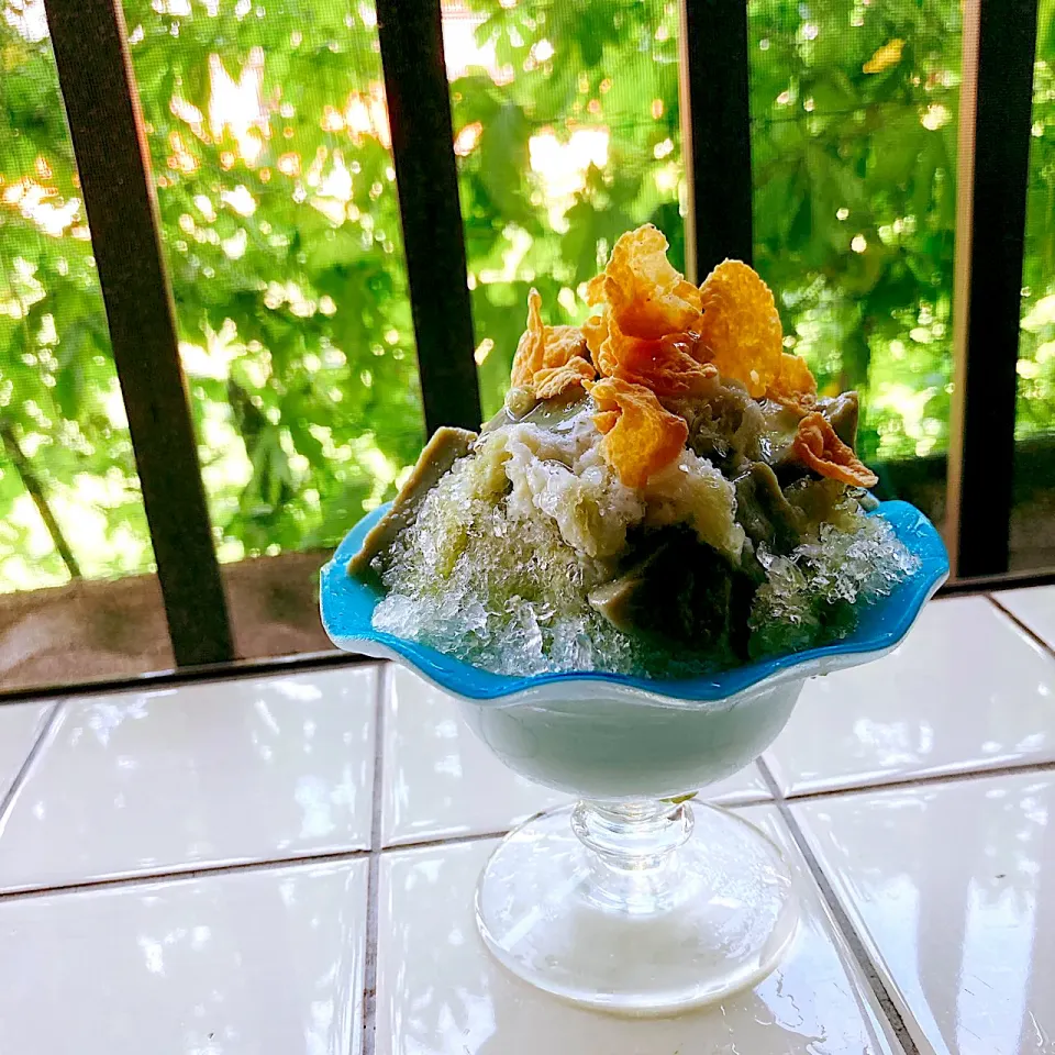 grandmaのかき氷🍧よもぎ豆腐とフレークをトッピング|kaoriさん