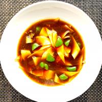 刀削麺　豆板醤辛味スープ