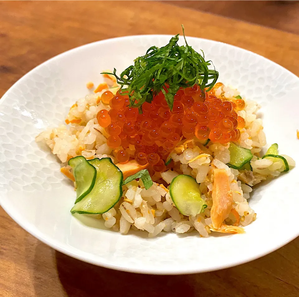 ハラスといくらの混ぜご飯☺︎|まめすけ。さん