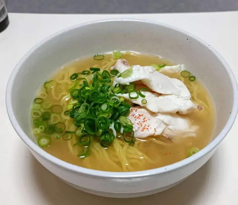 鯛だしラーメン|あきもんさん