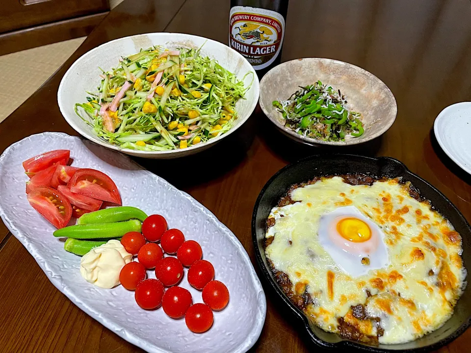 Snapdishの料理写真:2022.8.16 焼きカレー🍻🍻🍻|ゆみずさん