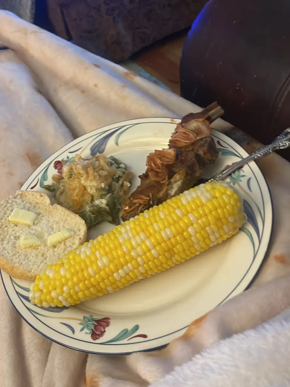 Corn, beans, meat, and bread!|suさん