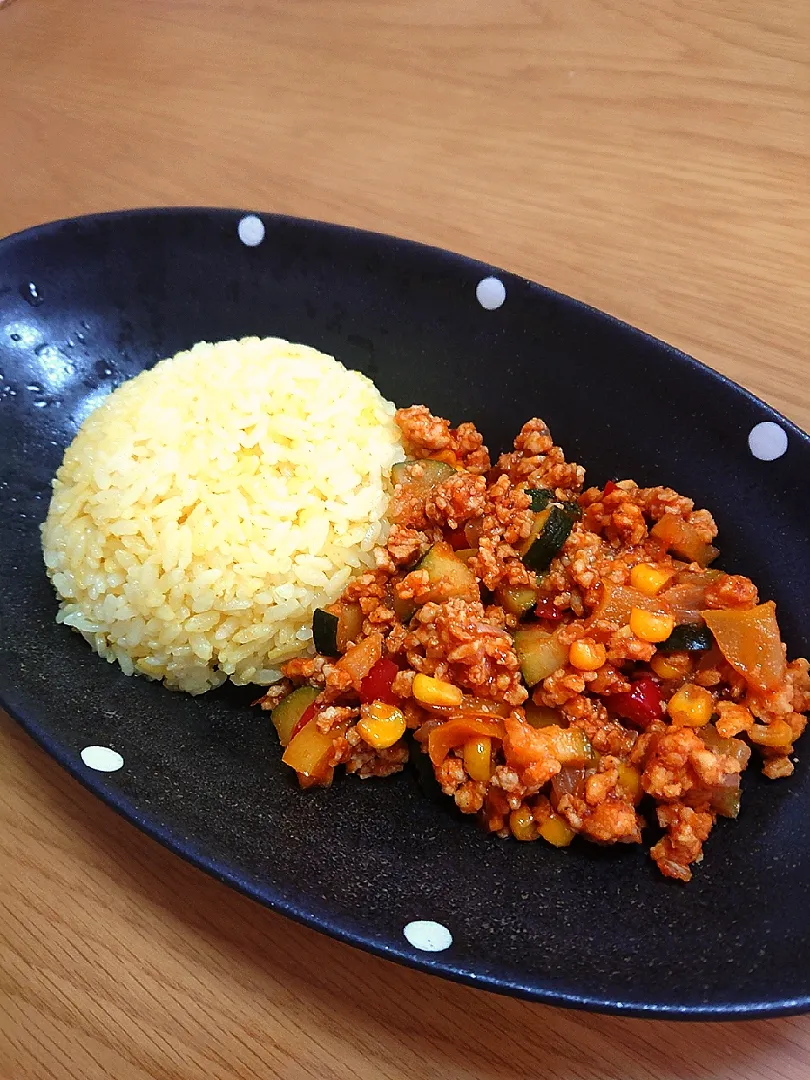 夏野菜のキーマカレー|ごはんきろくさん