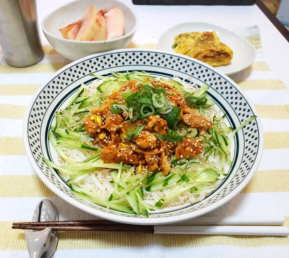 ひとり暮らしの夜ご飯
ビビンそうめん|keeijnsさん