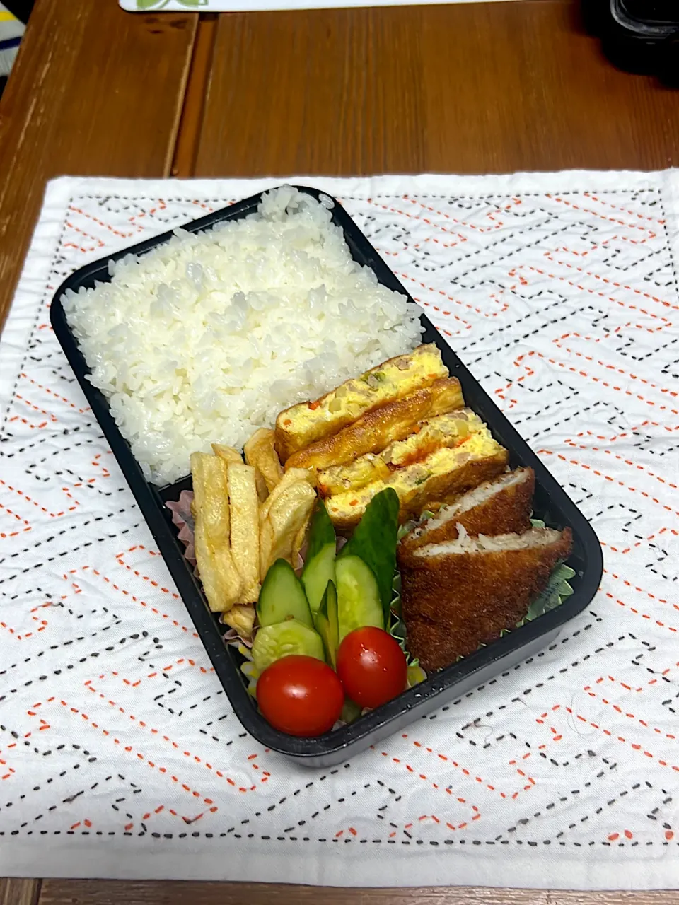 8月18日木曜日オムレツ弁当|アッキーさん