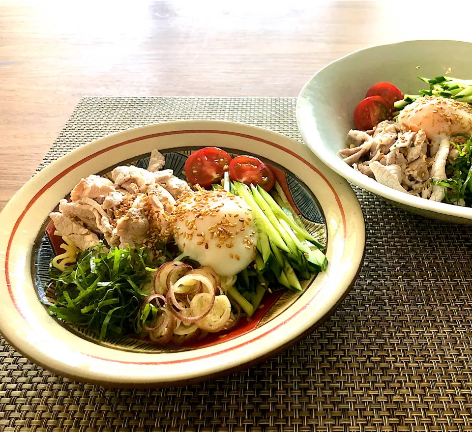 Snapdishの料理写真:冷しゃぶ胡麻だれ冷し中華🍜|saoricocoさん