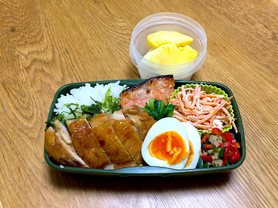 Snapdishの料理写真:鶏照焼き弁当|ゆさん