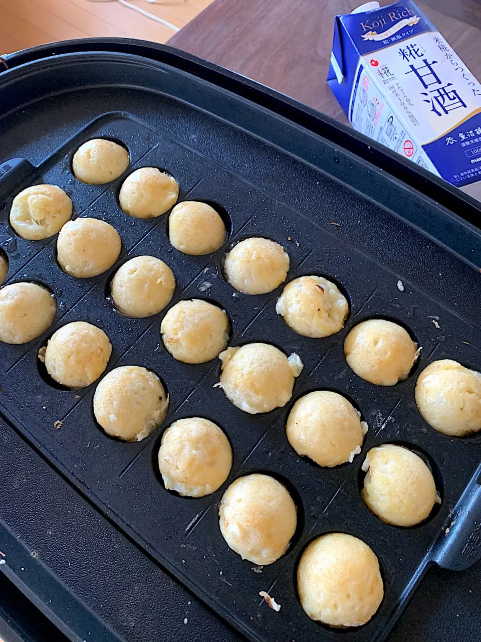 たこ焼きの生地に麹甘酒を入れました！|花鳥　舞さん