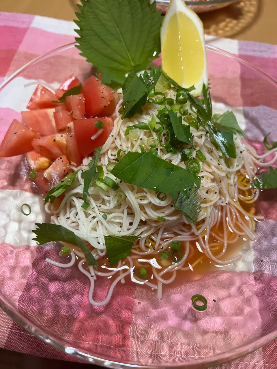 トマトぶっかけそーめん|ハルのただ飯さん