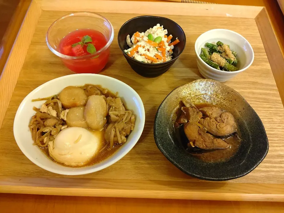 Snapdishの料理写真:☆鯖煮付け
☆すき焼きリメイク
☆ささげゴマ和え
☆白和え
☆スイカゼリー|chikakoさん