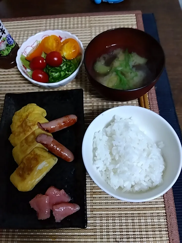 休日の朝ご飯兼昼ご飯|マスチさん