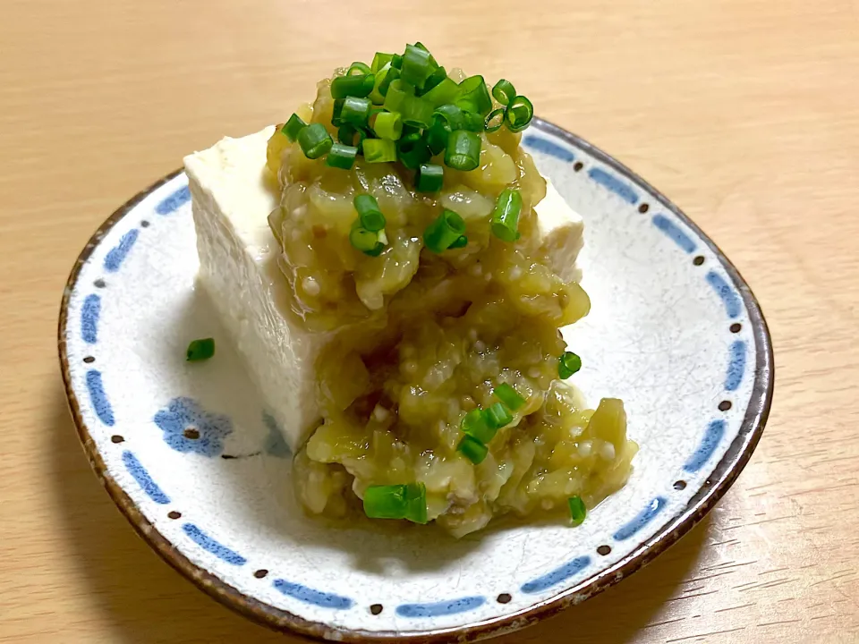 焼き茄子のソースで食べる冷奴|ちゃちゃさん