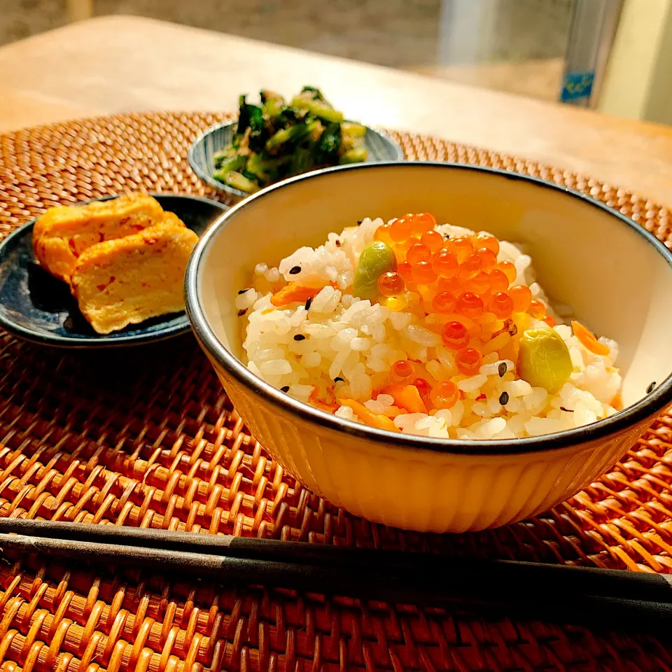 鮭の炊き込みご飯✴︎|あやみんさん