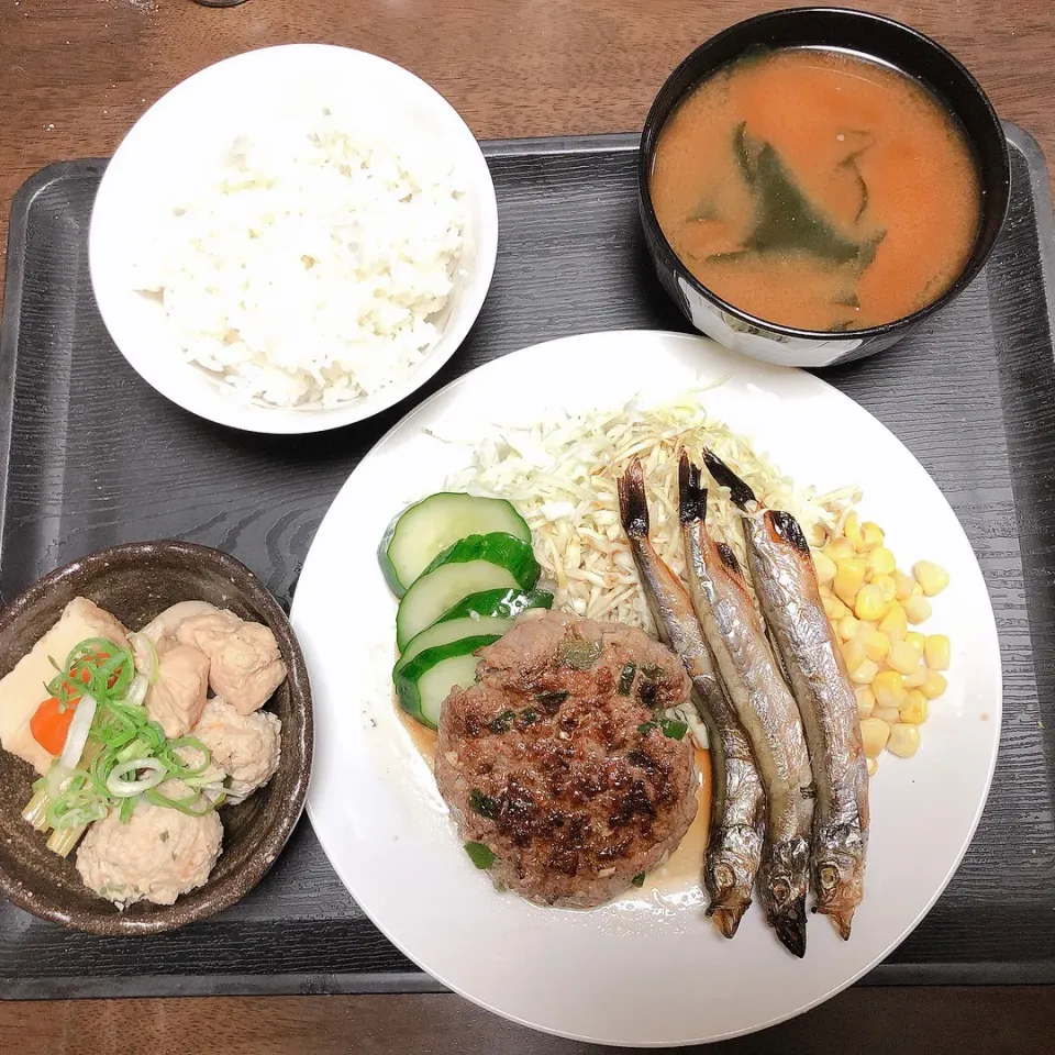 今日は食べ合わせ一切無視！現場仕事で体力やばいから元気の出る晩御飯😀|まちゃさん