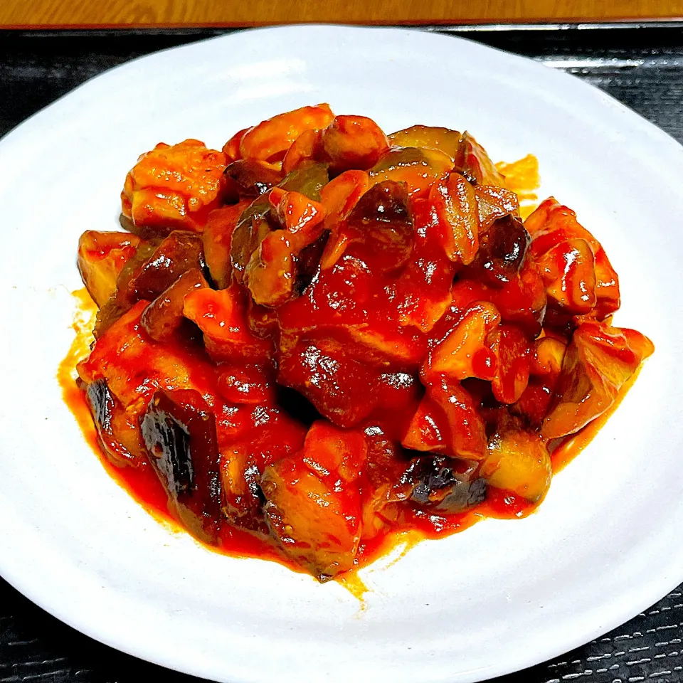 鶏ももと野菜のトマト煮|たまさん