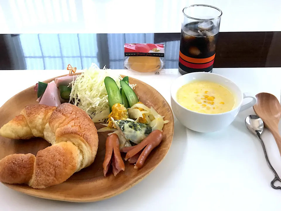 朝食|SARAさん