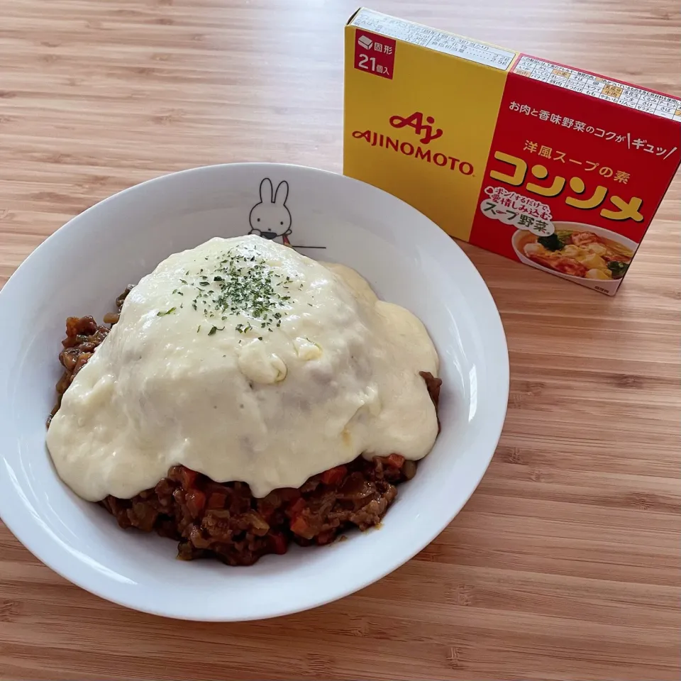 Snapdishの料理写真:チーズソースがけキーマカレー|Y🤍さん