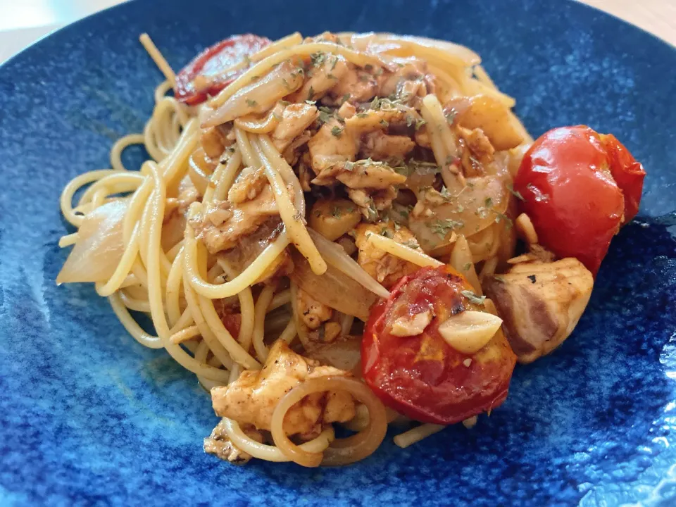 Snapdishの料理写真:愛南の真鯛のパスタ🍝|ぴらこさん