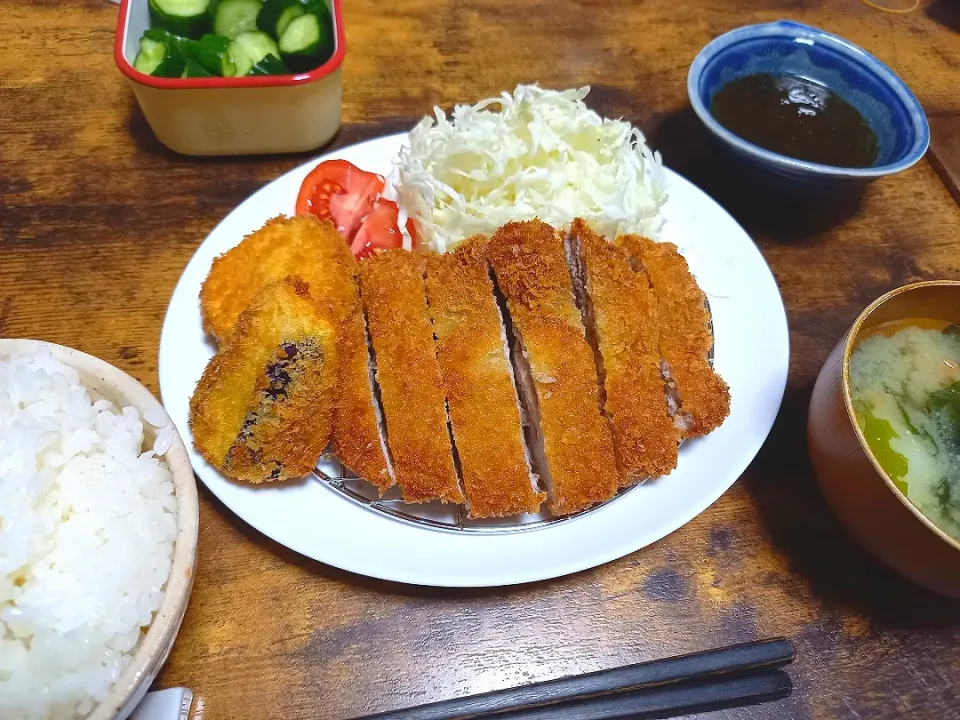 ・とんかつ＆茄子フライ
・もずく酢
・麸とわかめのみそ汁|ちりさん