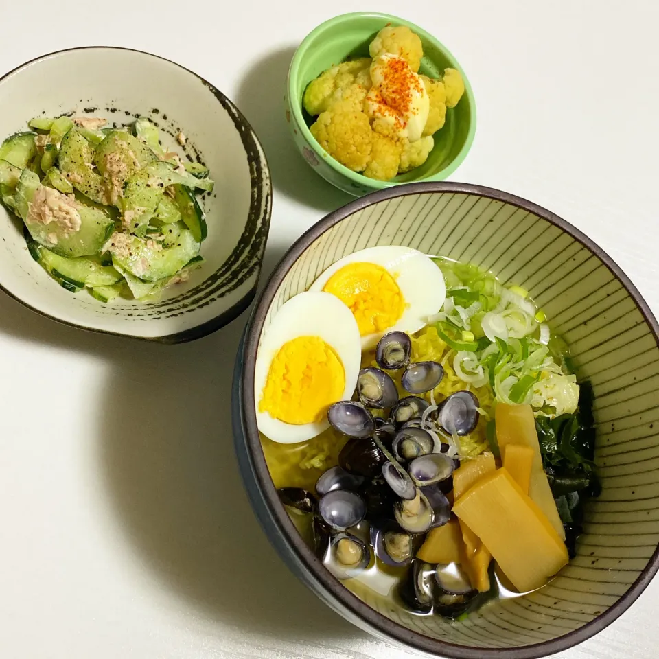 Snapdishの料理写真:しじみラーメン🍜|み〜さん