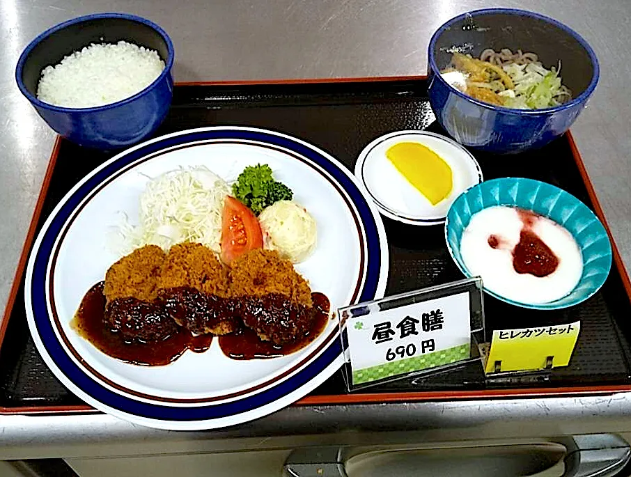 ヒレカツ定食　半そばセット|nyama1さん