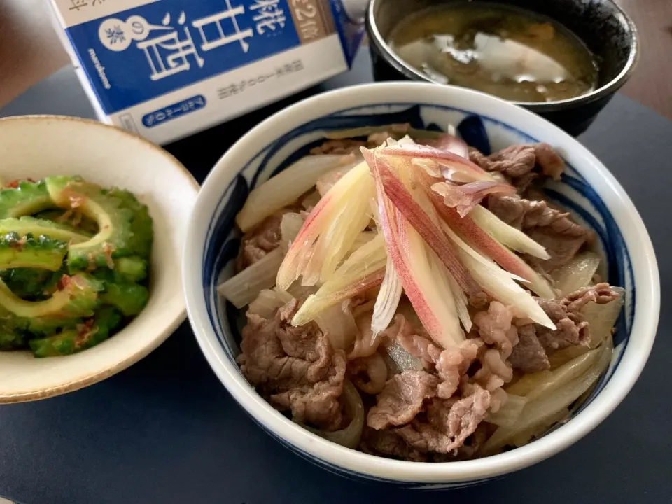 糀甘酒で牛丼|かなっぺさん