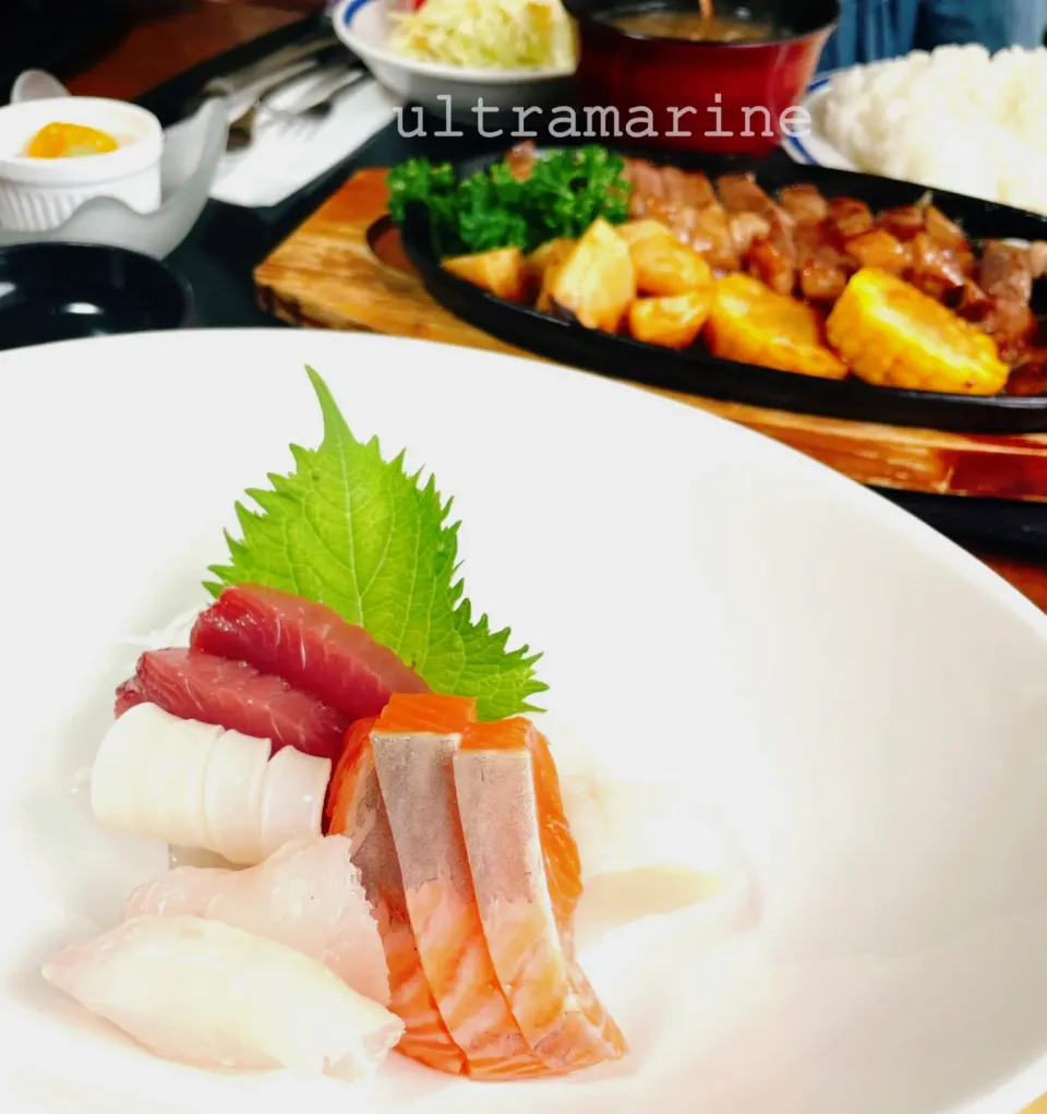 ＊刺身定食と和牛ステーキ定食＊|ultramarineさん