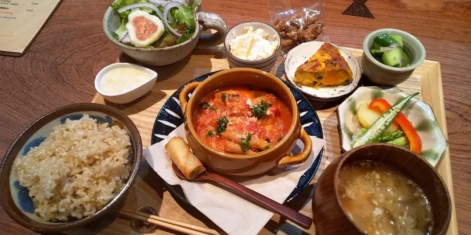 発酵食の気楽屋さんのランチ
麹料理はどれも絶品でした|さくらんぼさん