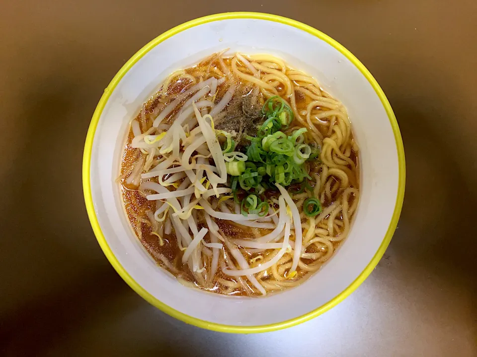 自家製 ラ王醤油ラーメン|ばーさんさん