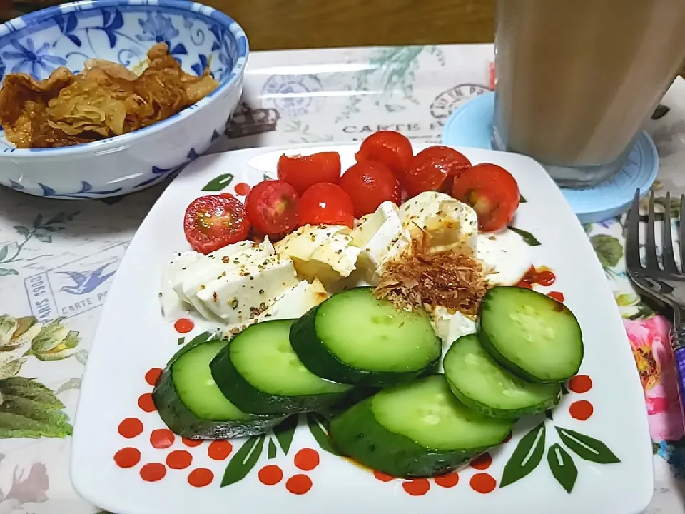 モッツァレラにおかか醤油?|aiさん