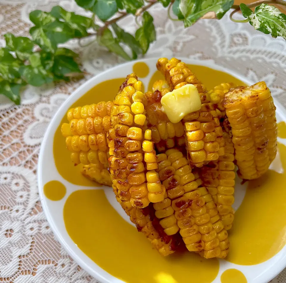 🌽指まで旨い⁉️フライドコーン🌽バター醤油😋|Hollyさん