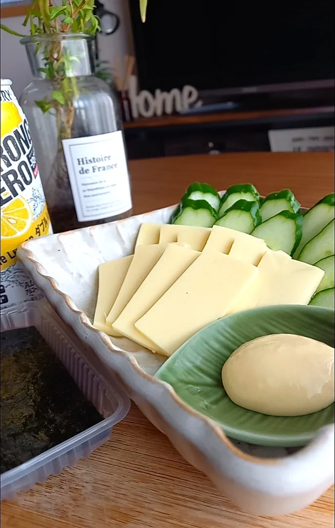 ﾁｰｽﾞ海苔巻き|まりおさん